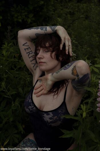 Full leaked Bettie bondage private onlyfans photo