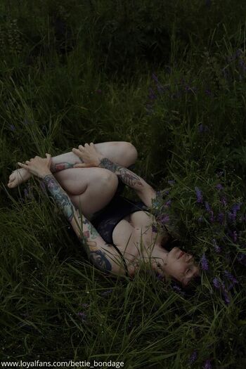 Full leaked Bettie bondage private onlyfans photo