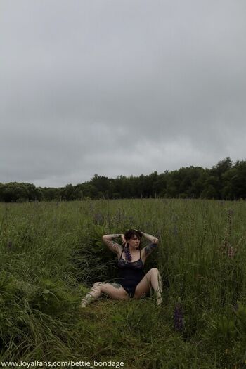 Full leaked Bettie bondage private onlyfans photo