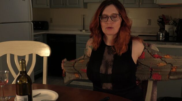 Full leaked Bettie bondage private onlyfans photo