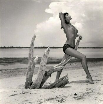 Full leaked Bettie page page private onlyfans photo