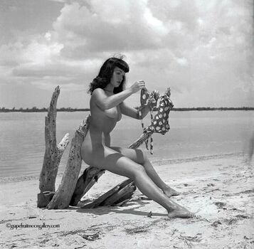 Full leaked Bettie page private onlyfans photo
