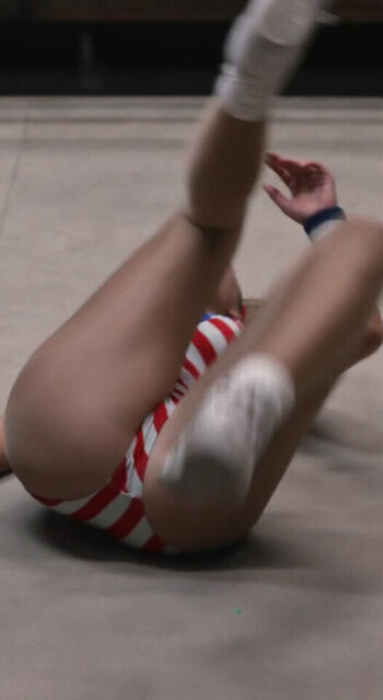 Betty Gilpin