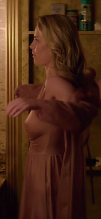 Full leaked Betty gilpin private onlyfans photo