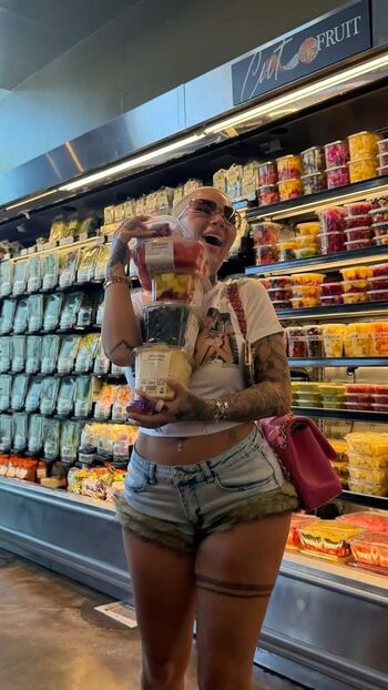 Full leaked Bhad bhabie page private onlyfans photo