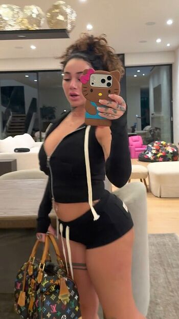 Full leaked Bhad bhabie private onlyfans photo