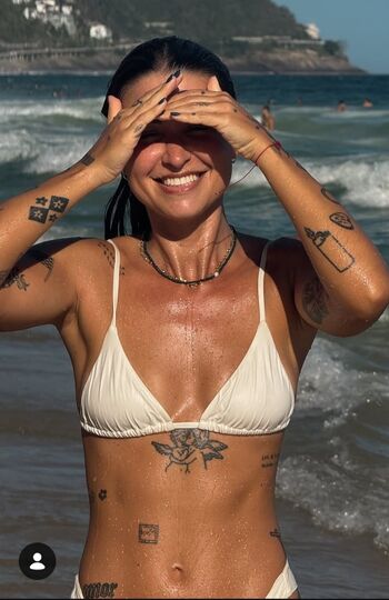 Full leaked Bia siqueira private onlyfans photo