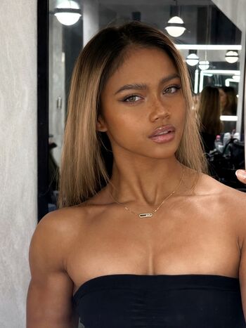 Bianca Bustamante | Racerbia