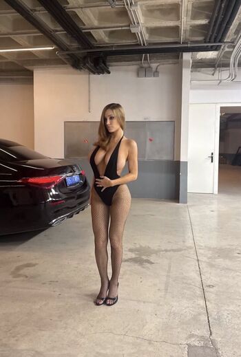 Bianca Censori