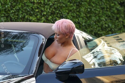 Full leaked Bianca censori page private onlyfans photo