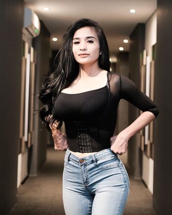 Full leaked Bibie julius private onlyfans photo