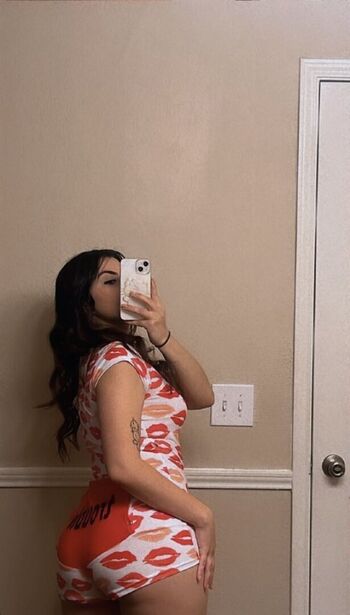 Full leaked Big booty karla private onlyfans photo