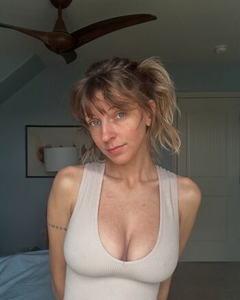 Full leaked Big noses page private onlyfans photo
