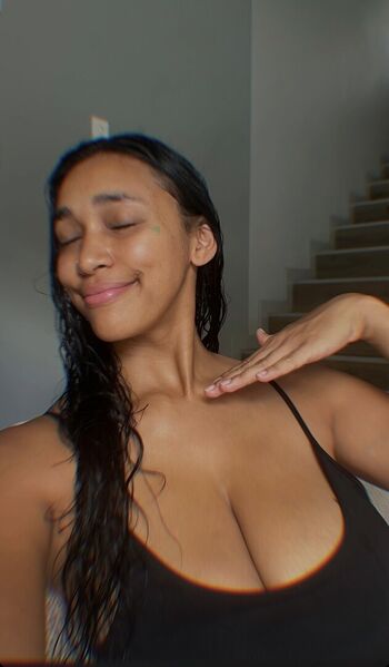 Full leaked Bigdiamondgirl page private onlyfans photo