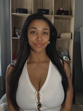 Full leaked Bigdiamondgirl private onlyfans photo