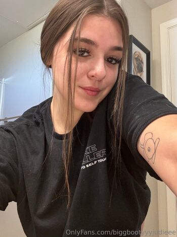 Full leaked Biggbootyyyjudieee private onlyfans photo