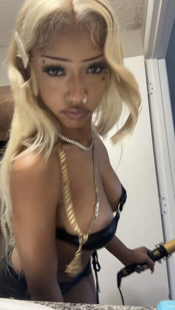 Full leaked Bigwosa private onlyfans photo