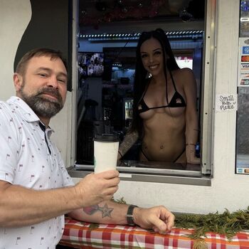 Full leaked Bikinibarista private onlyfans photo