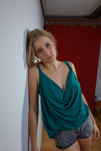 Full leaked Bild page private onlyfans photo