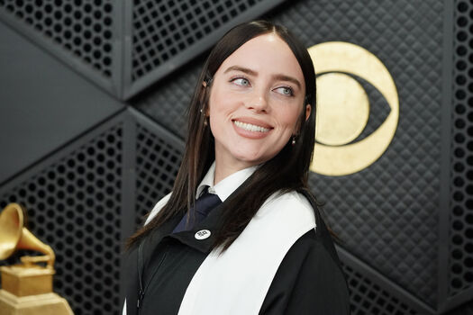 Full leaked Billie eilish  page private onlyfans photo