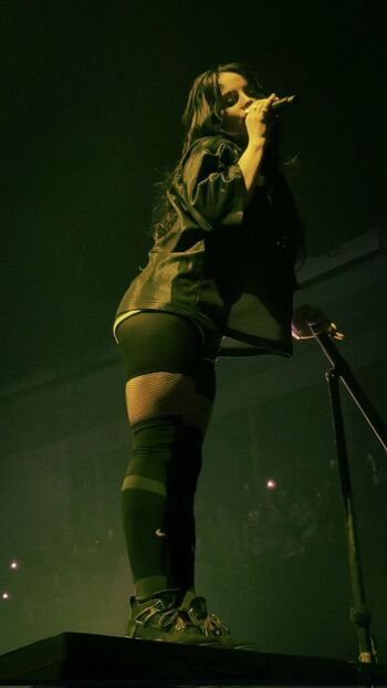 Full leaked Billie eilish  page private onlyfans photo