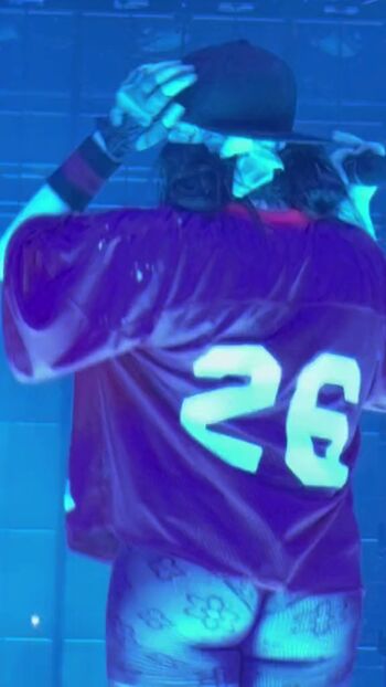 Full leaked Billie eilish  page private onlyfans photo