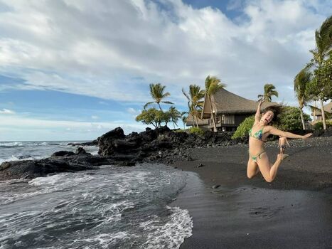 Full leaked Billie lourd private onlyfans photo