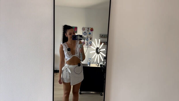 Full leaked Bisscute page private onlyfans photo