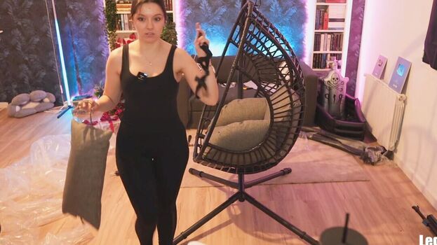 Full leaked Bisscute private onlyfans photo