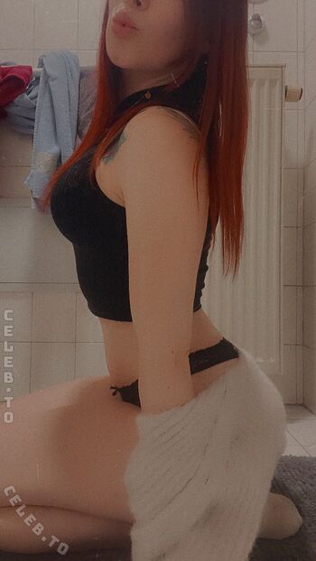 Full leaked Bitchazepam private onlyfans photo