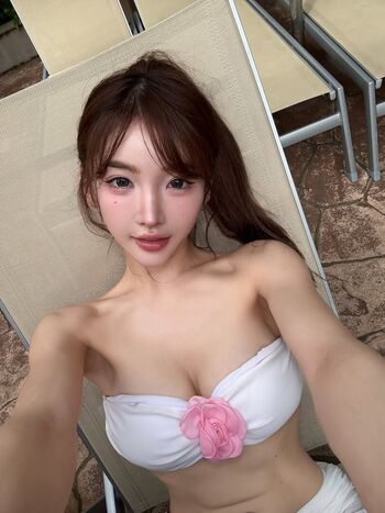 Full leaked Bjyuka private onlyfans photo