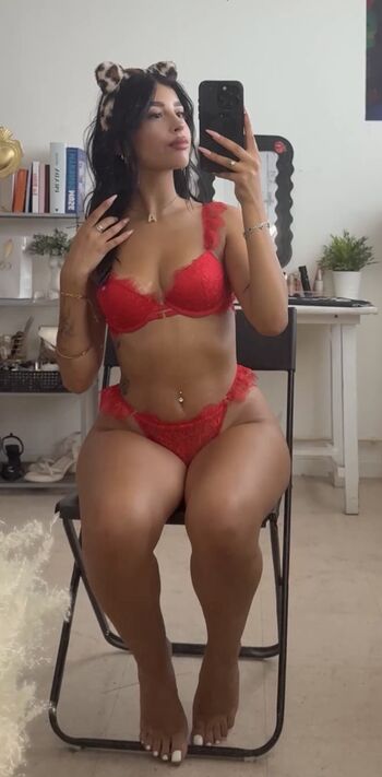 Full leaked Blackamberr private onlyfans photo