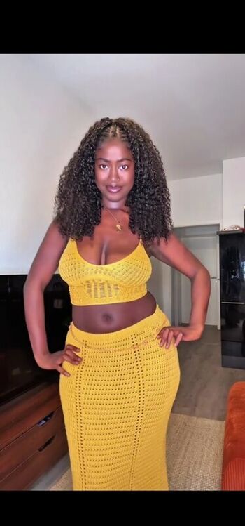 Full leaked Blackyyladyy private onlyfans photo