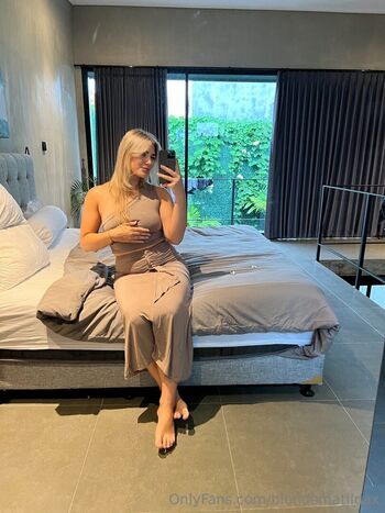 Full leaked Blondematildax private onlyfans photo