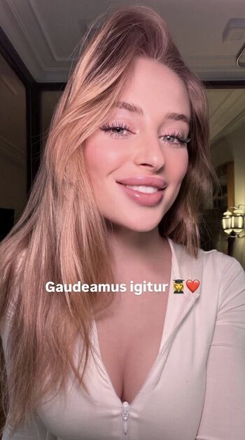 Blondinka Drive Angelina