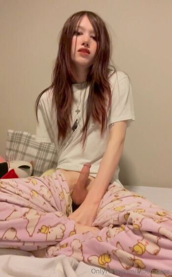 Full leaked Bloomgore private onlyfans photo