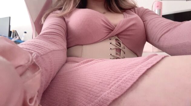 Full leaked Blushingsora page private onlyfans photo