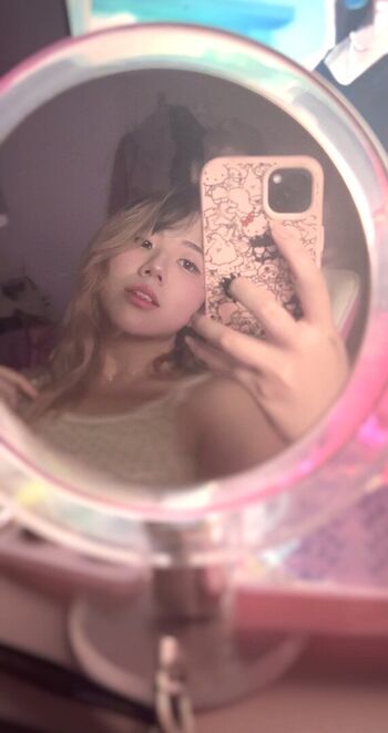 Full leaked Blushingsora private onlyfans photo