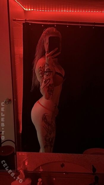 Full leaked Blxckheartt private onlyfans photo