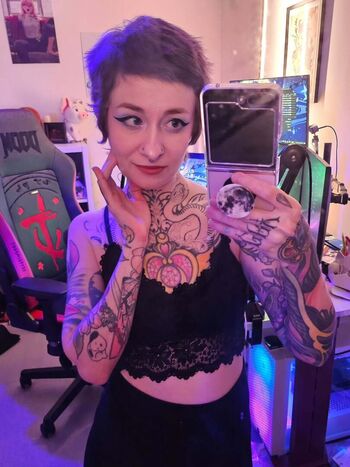 Boba_witch / bobawtch / bobawitch