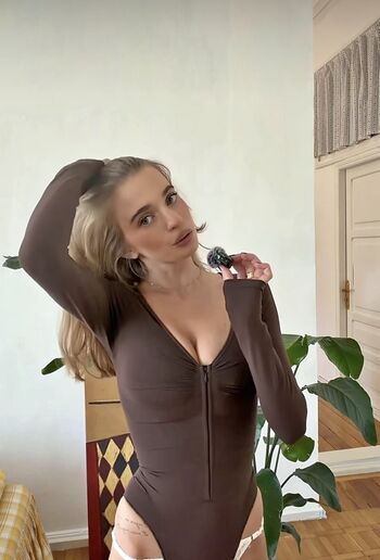 Bobbie Moore