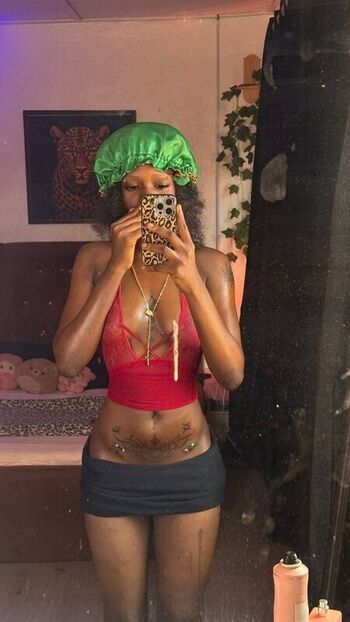 Full leaked Bobbie moore page private onlyfans photo