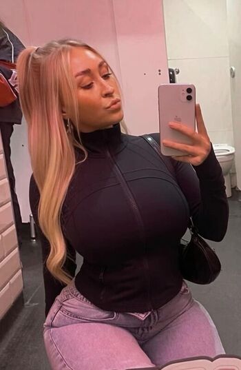 Bobbie Moore