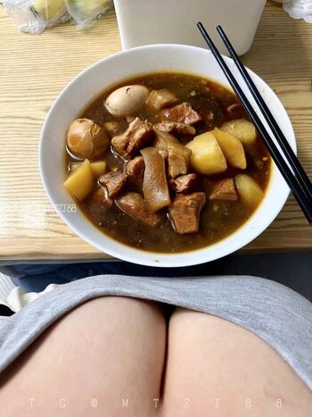 Full leaked Boduoyejieni page private onlyfans photo