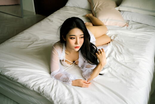 Full leaked Bomi private onlyfans photo