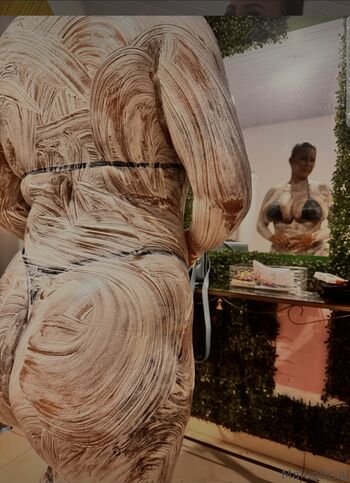 Full leaked Boneca luxuryy private onlyfans photo