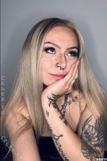 Full leaked Bonnie b private onlyfans photo