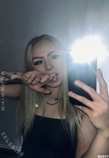 Full leaked Bonnie b private onlyfans photo