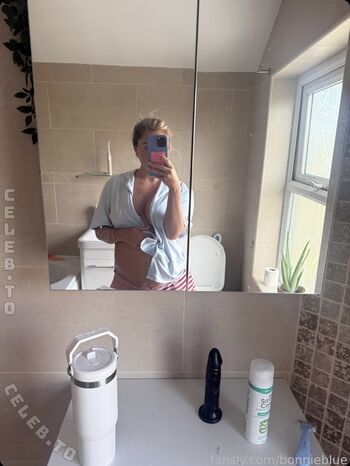 Full leaked Bonnie blue private onlyfans photo