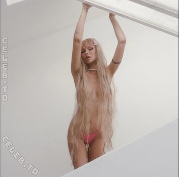 Full leaked Bonnie strange private onlyfans photo